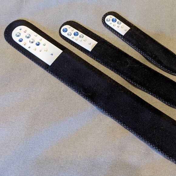 🆕SET OF 3 MONT BLEU DOUBLE SIDED WHITE GLASS NAIL FILES W/ SWAROVSKI CRYSTALS - Picture 2 of 3